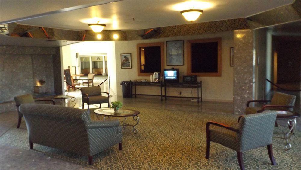 Ramada By Wyndham Wentzville Eksteriør bilde